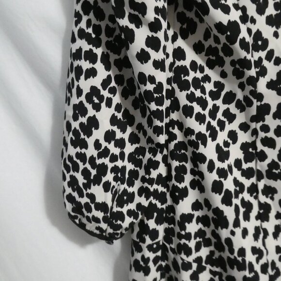 LOFT | size 10 | Leopard Print | Long Sleeve Dress - Picture 14 of 16